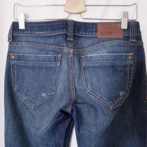 DL1961 Sally Straight Leg Jean Size 27 - Picture 8 of 11